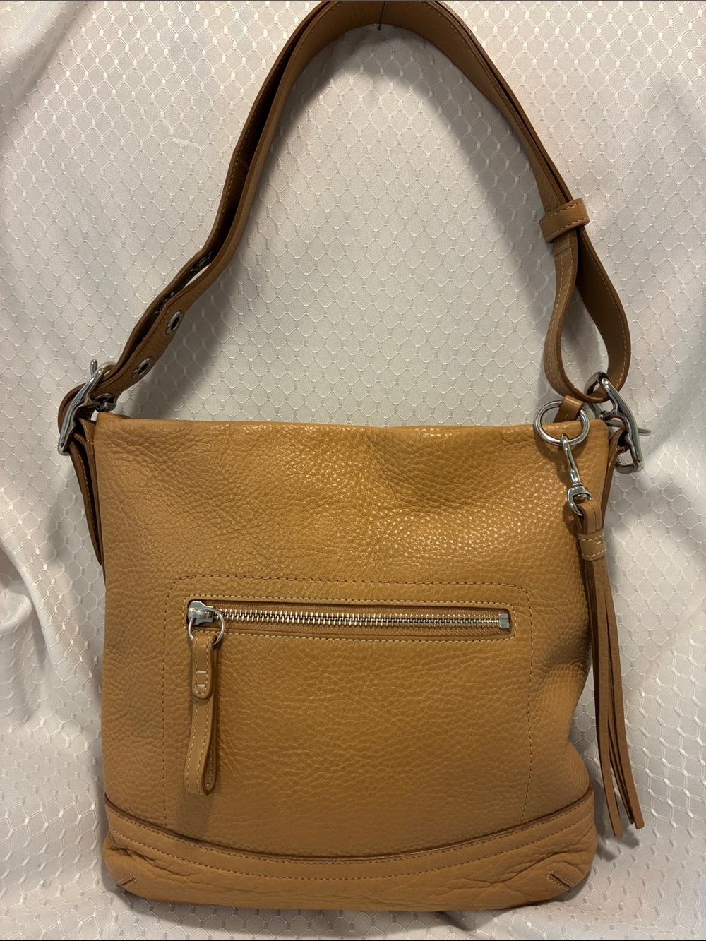 Coach Legacy Soft Slim Pebbled Crossbody Mint Condition